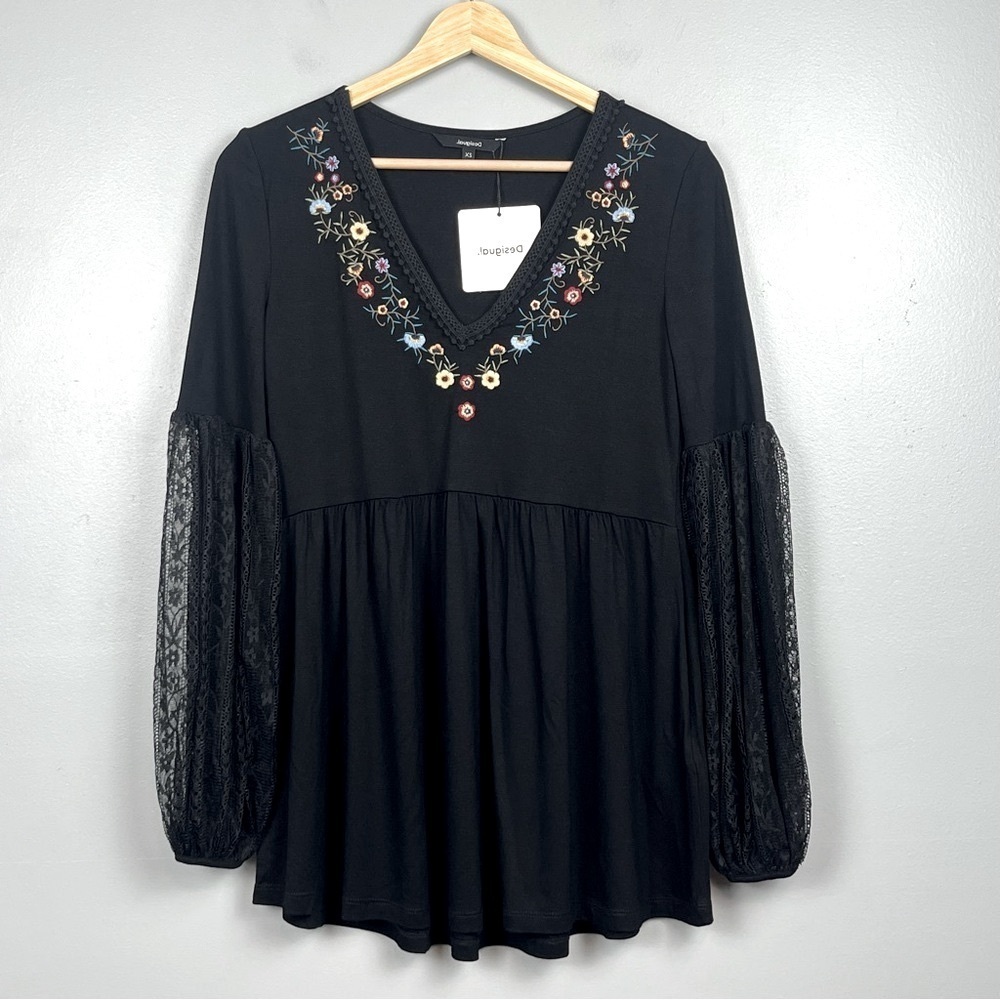 NWT Desigual black Vermont lace balloon sleeve embroidered blouse, XS.